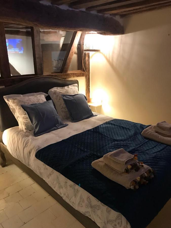 Cosy Studio Place Sainte Catherine Honfleur Bagian luar foto